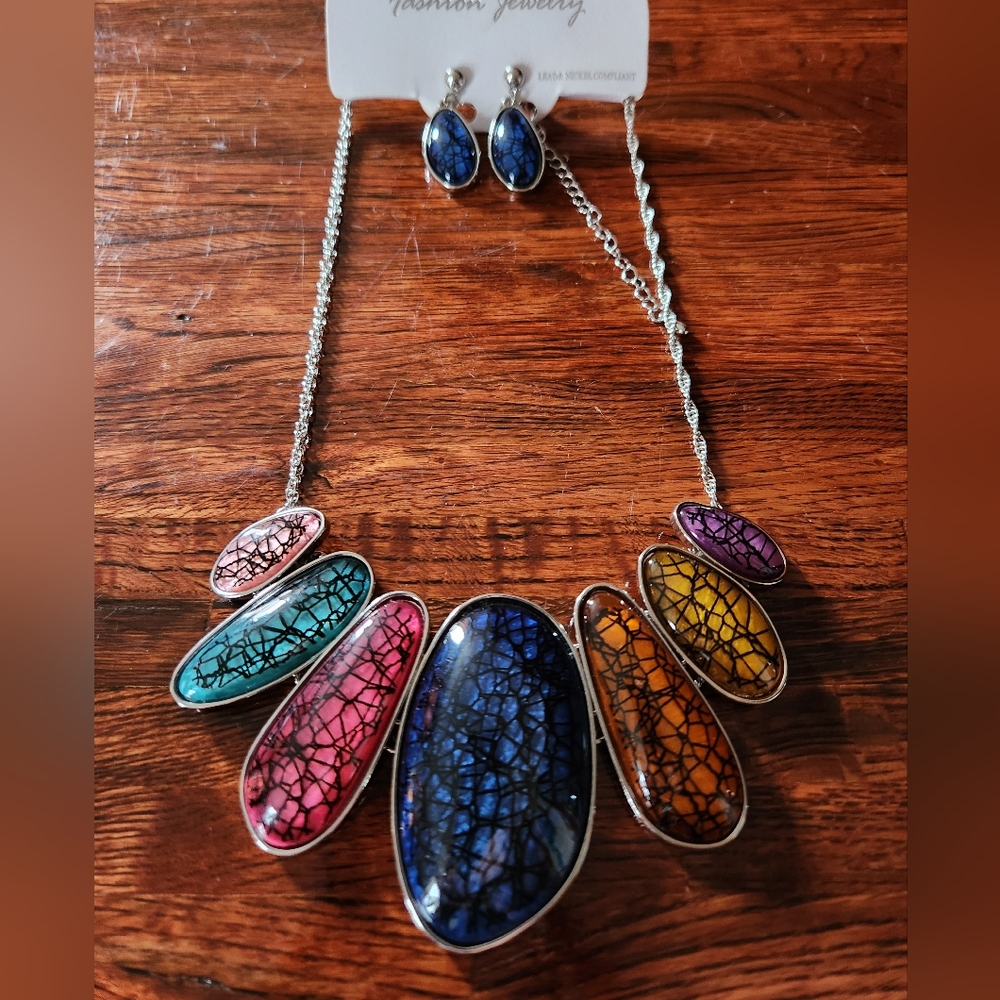 Colorful Fashion Necklace Earrings Set